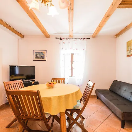 Perfekter Ausgangspunkt Fuer Outdoor Spass In Der Kvarner Bucht Apartmán *