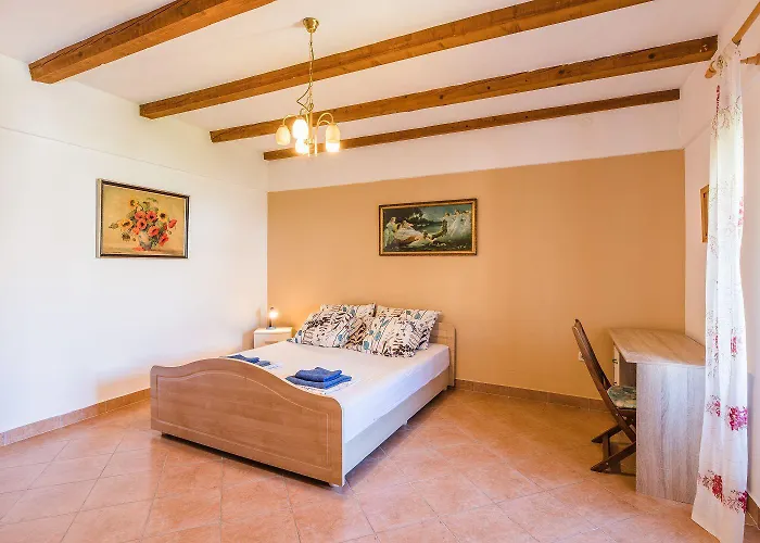 Perfekter Ausgangspunkt Fuer Outdoor Spass In Der Kvarner Bucht Apartment