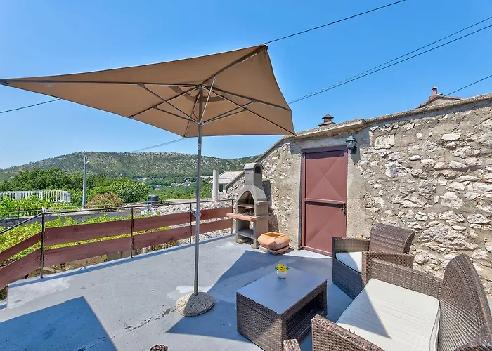 Perfekter Ausgangspunkt Fuer Outdoor Spass In Der Kvarner Bucht Appartement